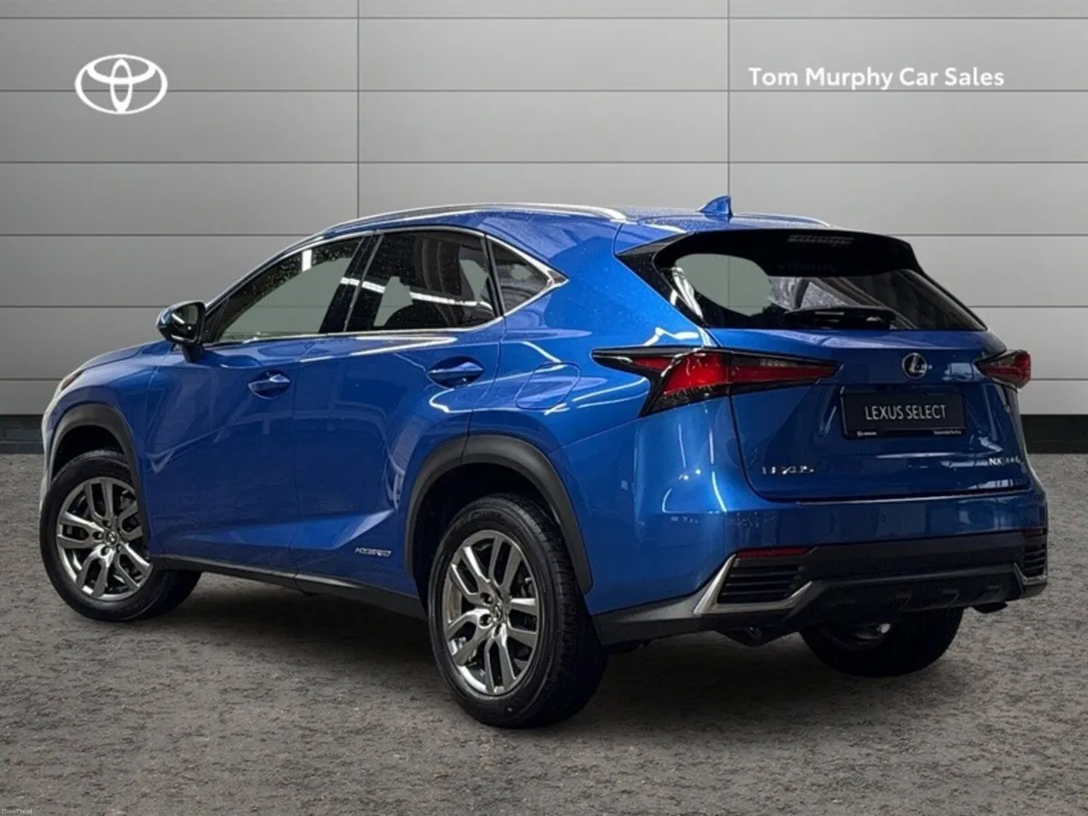 Lexus NX NX 300H FWD EXECUTIVE (CAR PLAY STD) - Image 2
