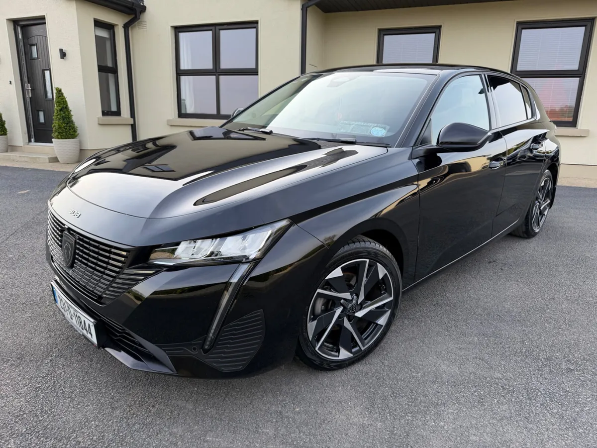 Peugeot 308 2023 - Image 2