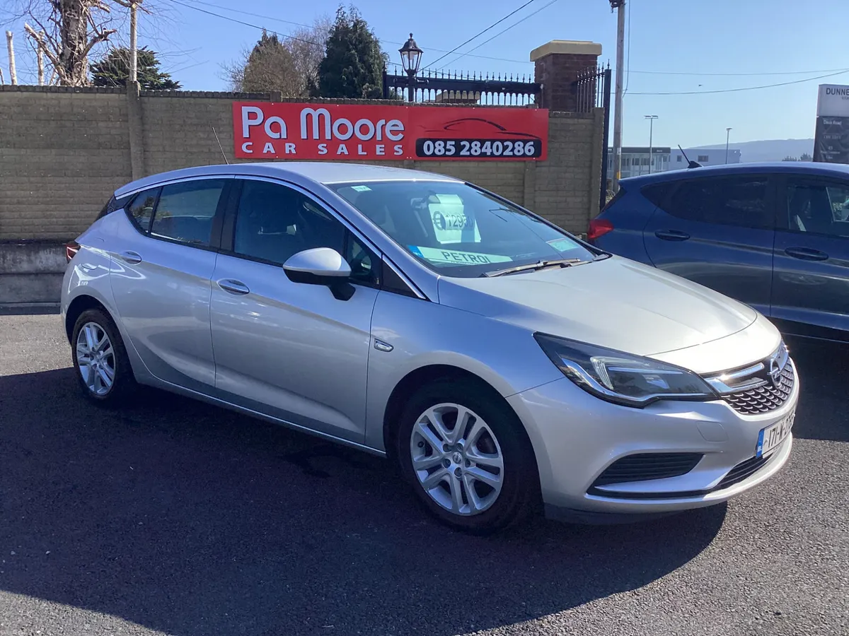 Opel Astra ** FROM €52 P/W * ONLY 141KMS - Image 2