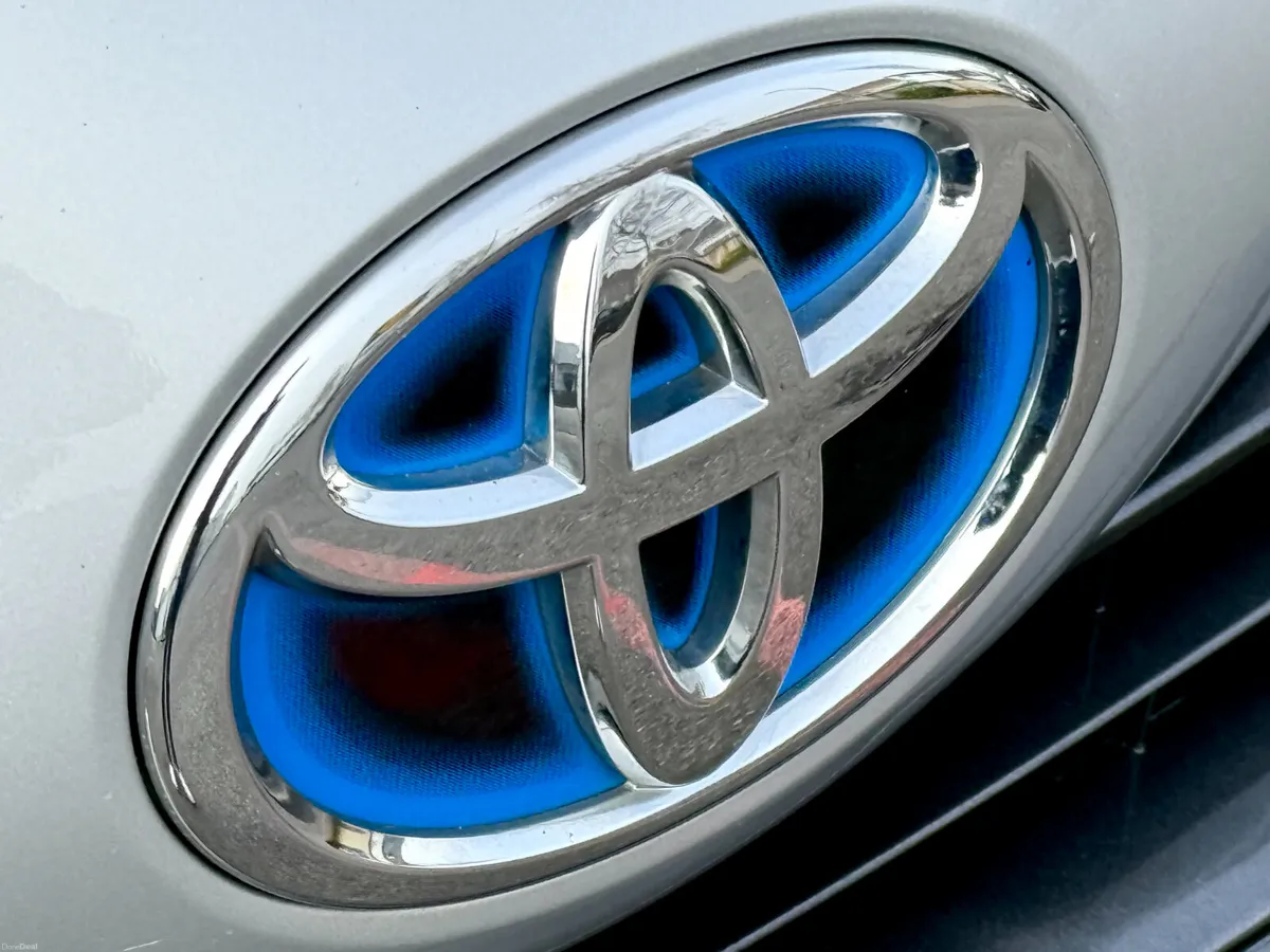 Toyota Yaris 2020 HYBRID 1.5 Y20*IRISH CAR* - Image 4