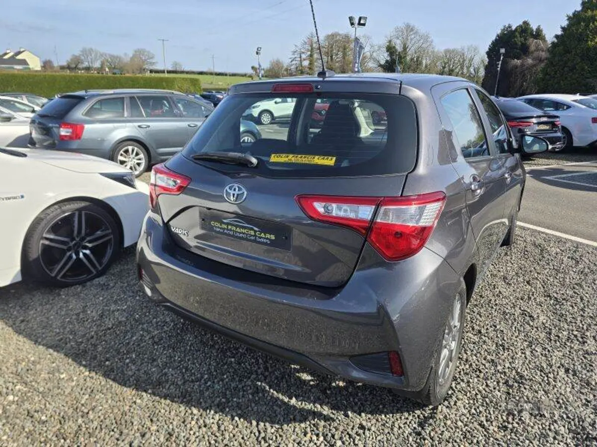 Toyota Yaris Icon - Image 4