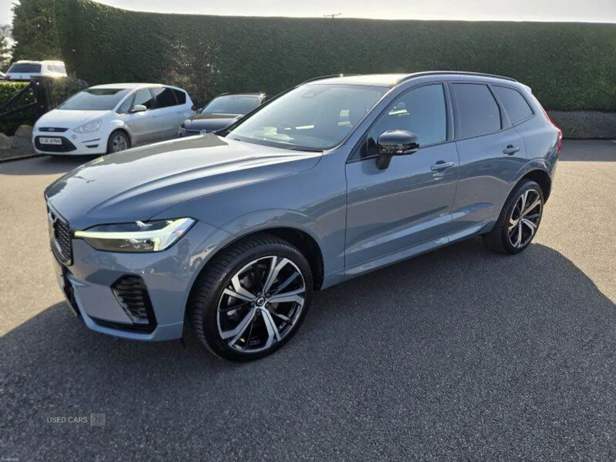 Volvo XC60 R-DESIGN - Image 2