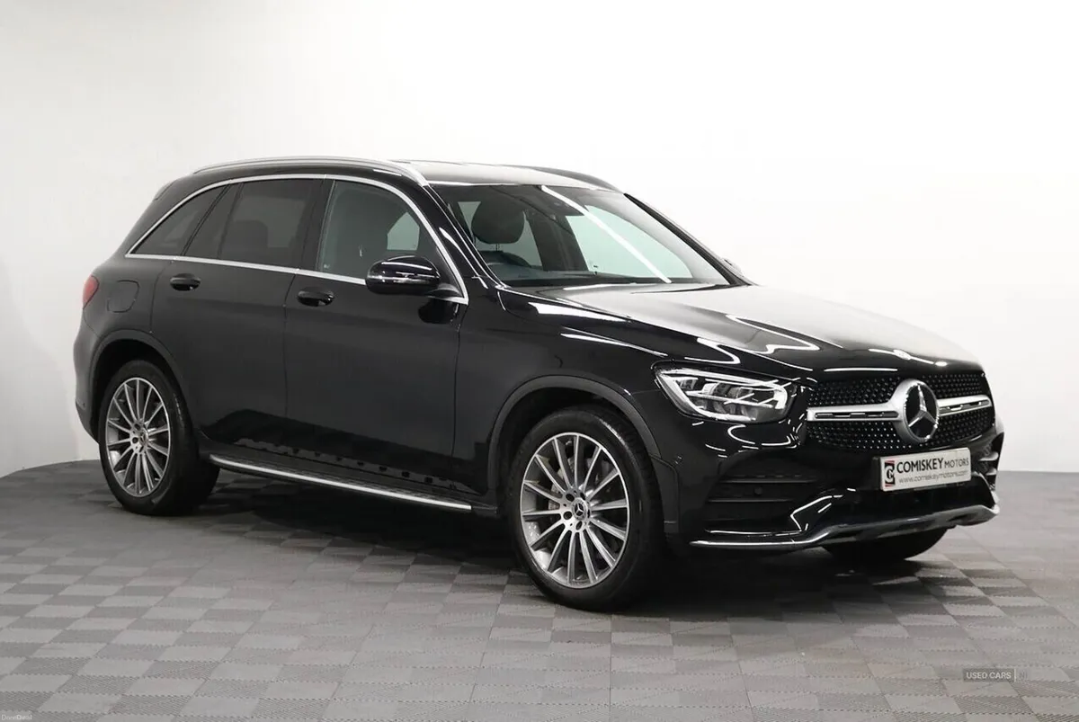 Mercedes-Benz GLC 220d AMG Line - Image 1