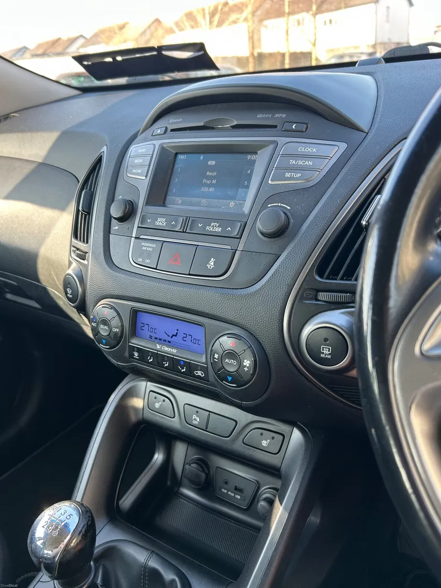 Hyundai ix35 2015 143,000km - Image 3