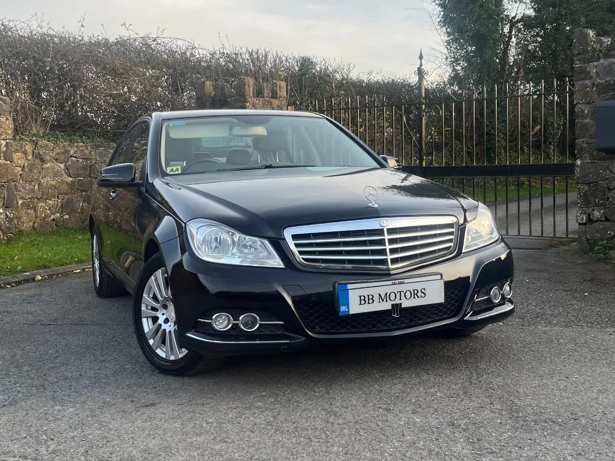 Mercedes-Benz C 200 CD ELEGANCE AUTO - Image 4