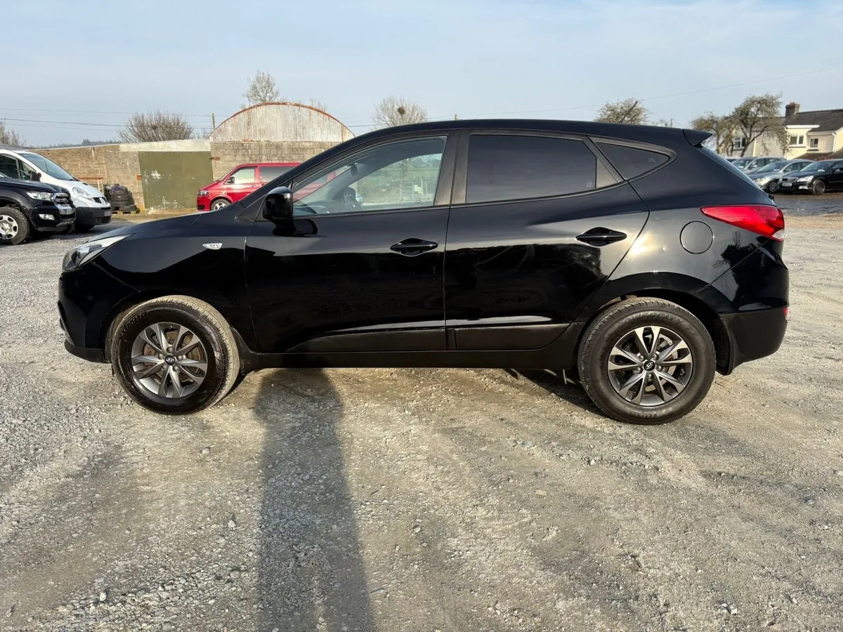 2014 Hyundai   Ix35 - Image 2