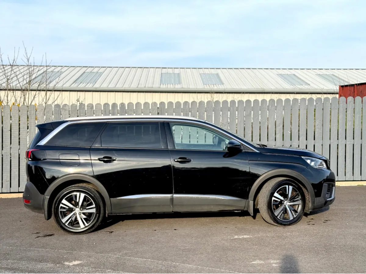 Peugeot 5008 LOW MILES LATE PLATE 2019 5008 ALLURE - Image 3