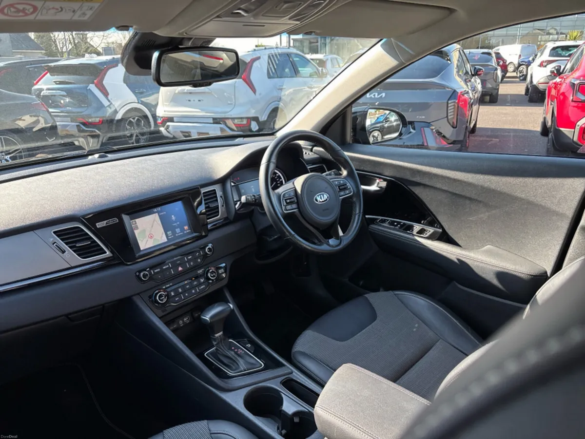 Kia Niro 1.6 GDI 2 104BHP 5DR AUTO - Image 4