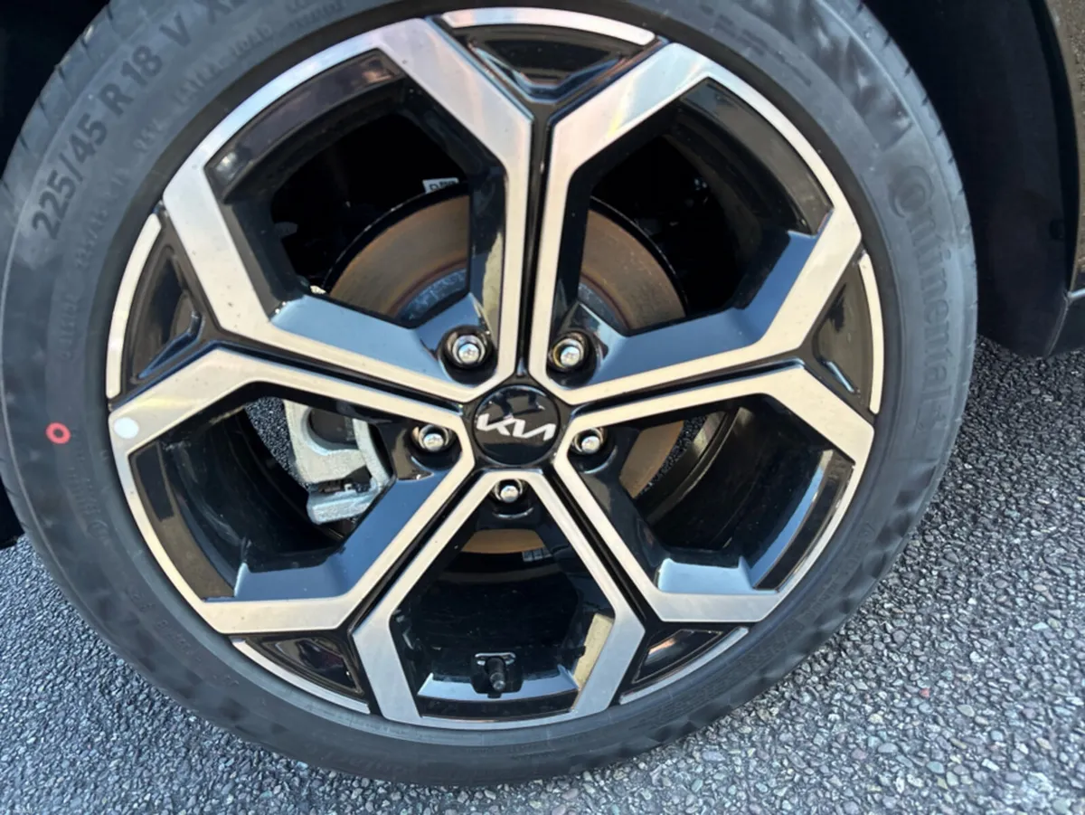 Kia Niro PHEV SEM - Image 4