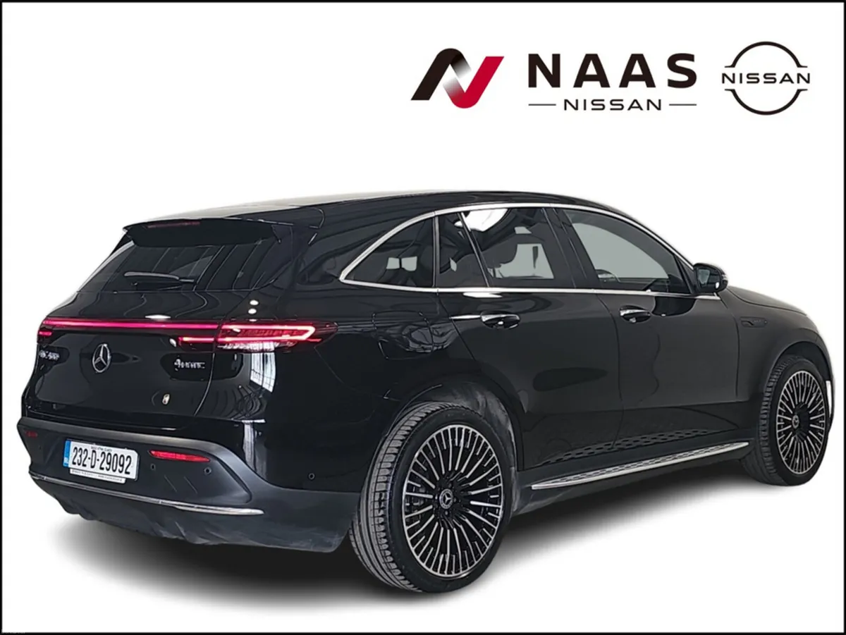 Mercedes-Benz EQC 400 AMG LINE 4M PREMIUM 5DR - Image 4