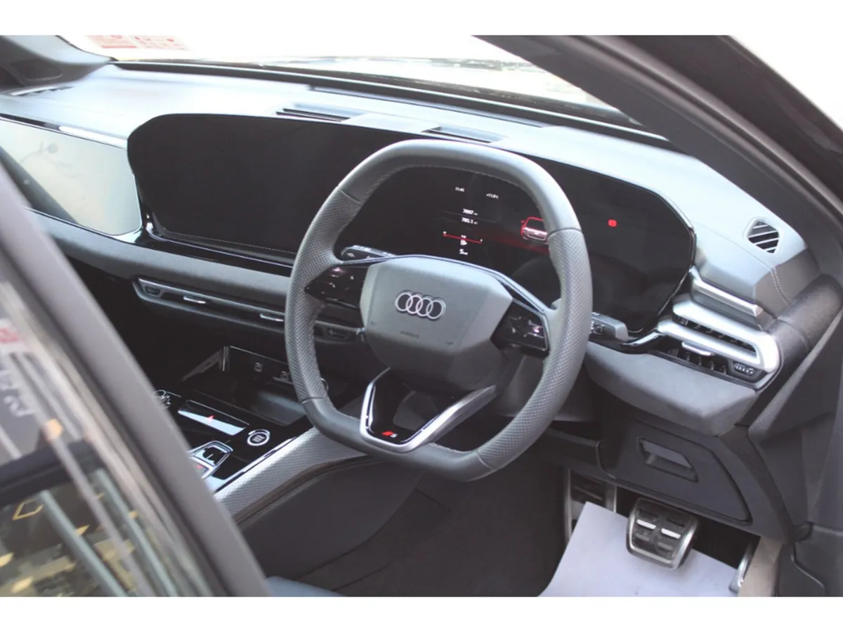 Audi A5 EDITION 1 TDI MHEV S-LINE - Image 2