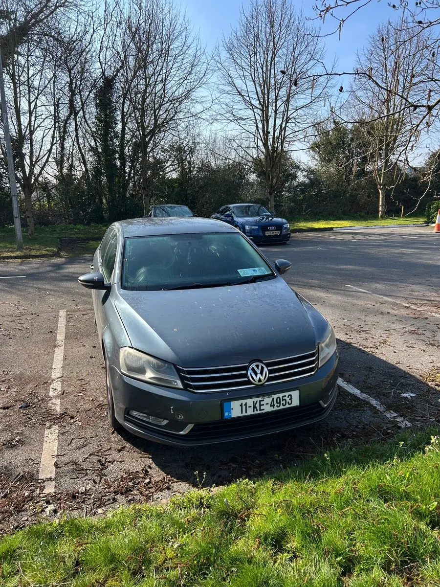 Volkswagen Passat 2011 - Image 1