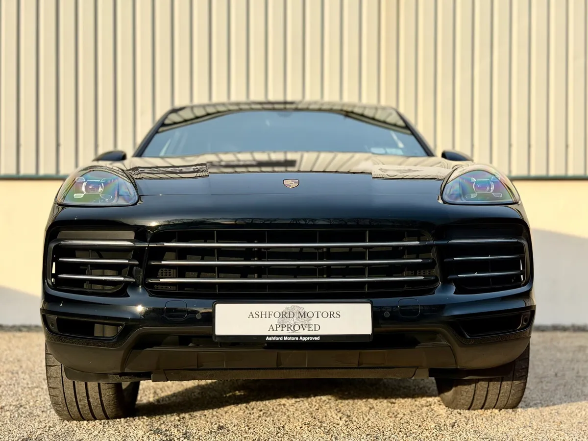 2020 Porsche Cayenne Plug-in Hybrid 462 BHP - Image 2