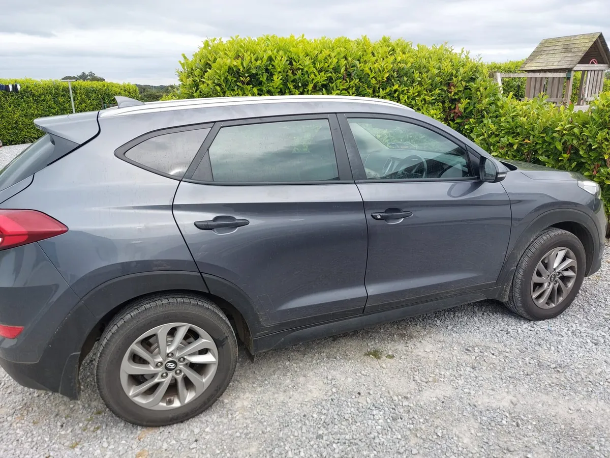 2017 Hyundai Tucson Executive Spec - Image 3