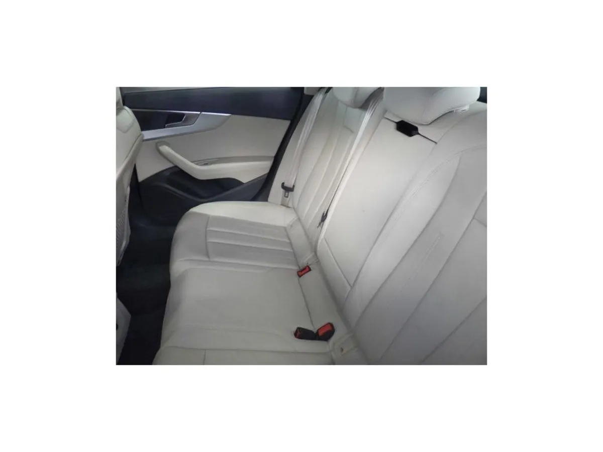 Audi A4 QUATTRO All-Wheel Drive Automatic - Image 4