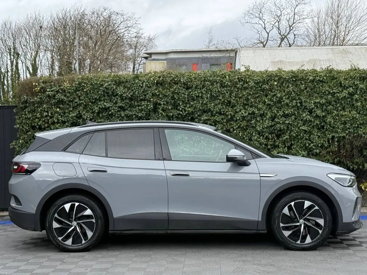 Volkswagen ID.4 ID.4 PURE LIFE 52KWH // APPLE CARP - Image 2