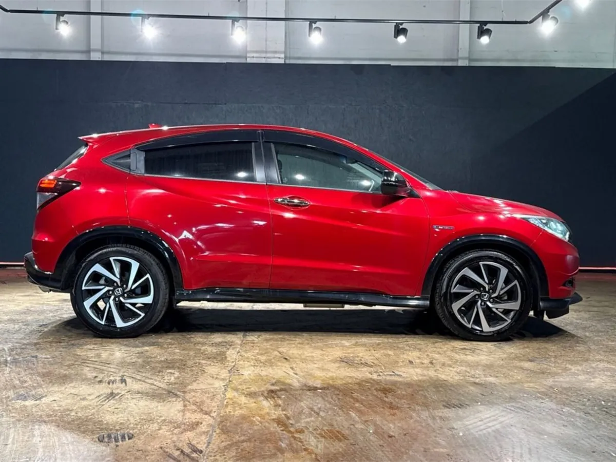 Honda Vezel HYBRID RS EDITION - 1.5L AUTOMATIC - B - Image 3