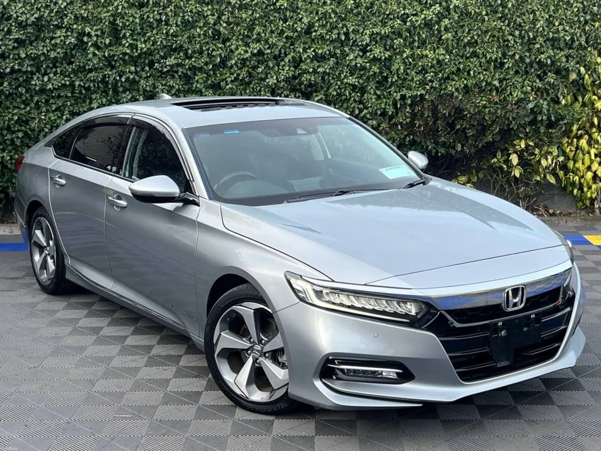 Honda Accord 2.0 HYBRID ** HUGE SPEC ** // OPENING - Image 1