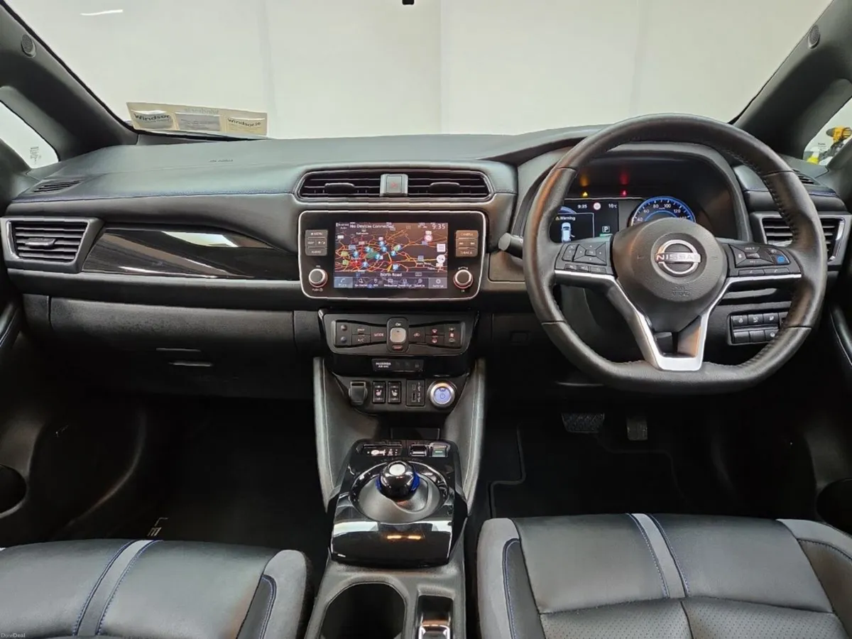 Nissan Leaf SVE 40KWH EV - Image 4