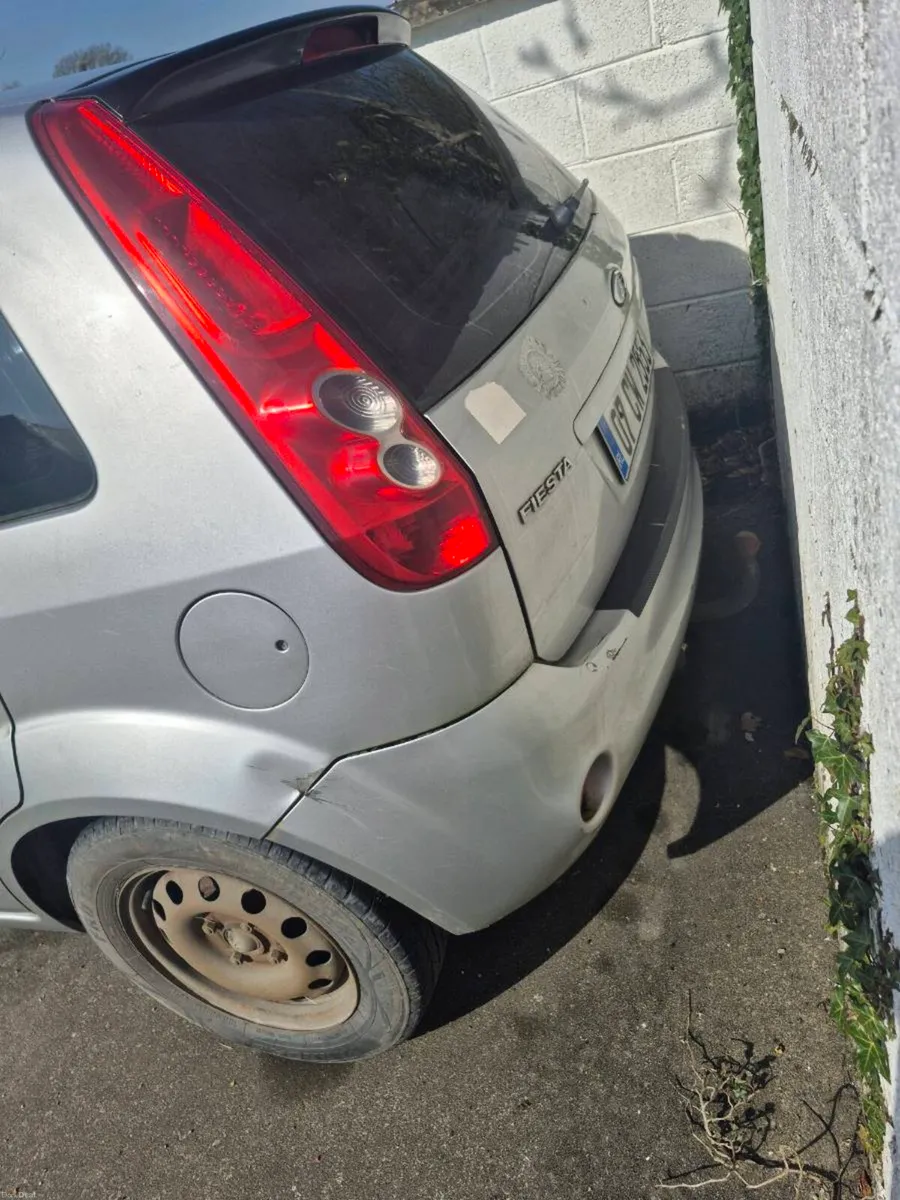 Ford Fiesta (clutch needed) - Image 4
