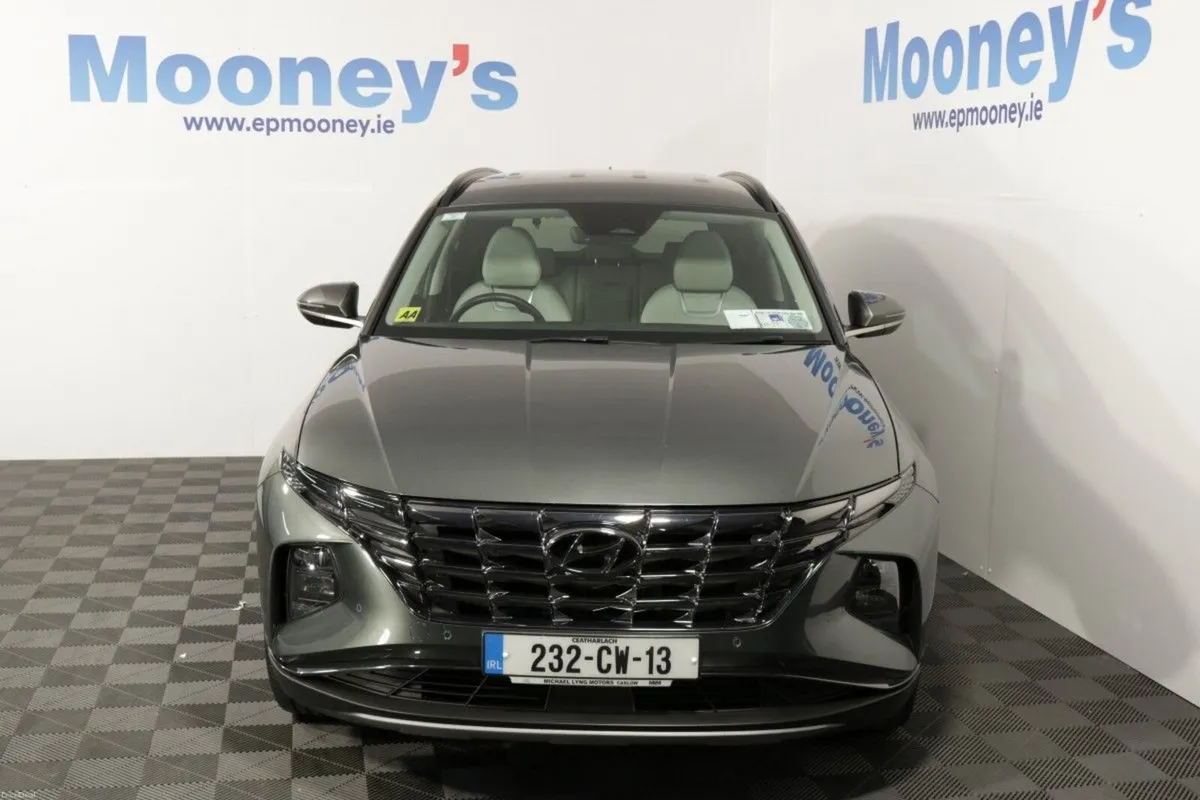 Hyundai Tucson Executive Plus 1.6L Diesel - Image 2