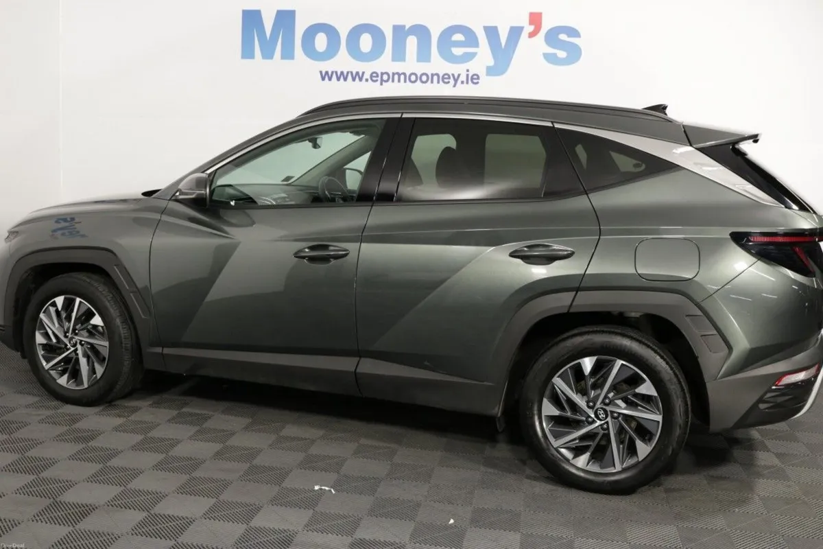 Hyundai Tucson Executive Plus 1.6L Diesel  - Speci - Image 6
