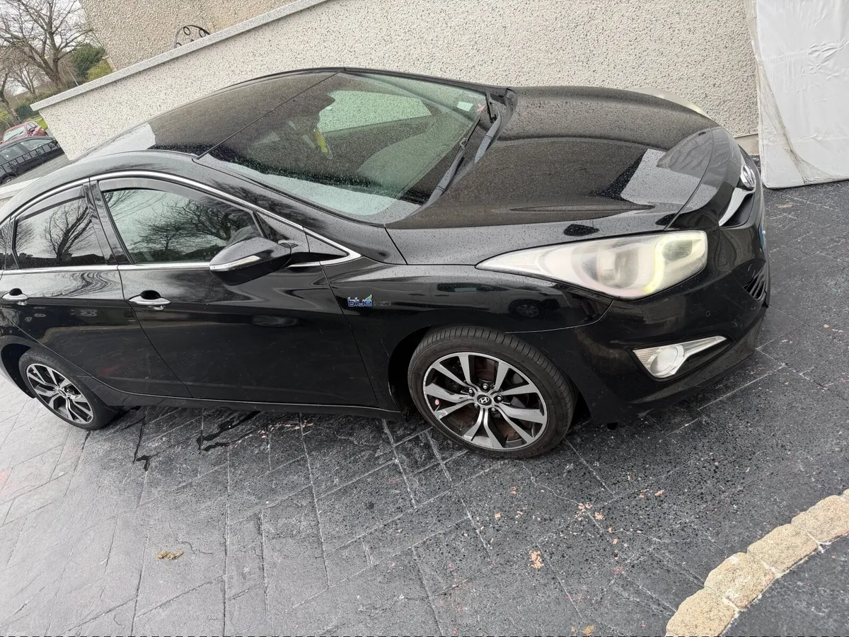 Hyundai i40 2013 - Image 1