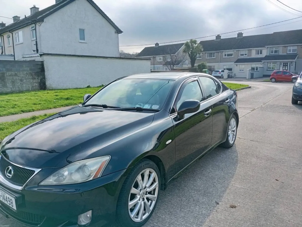 Lexus IS 250 - Image 4