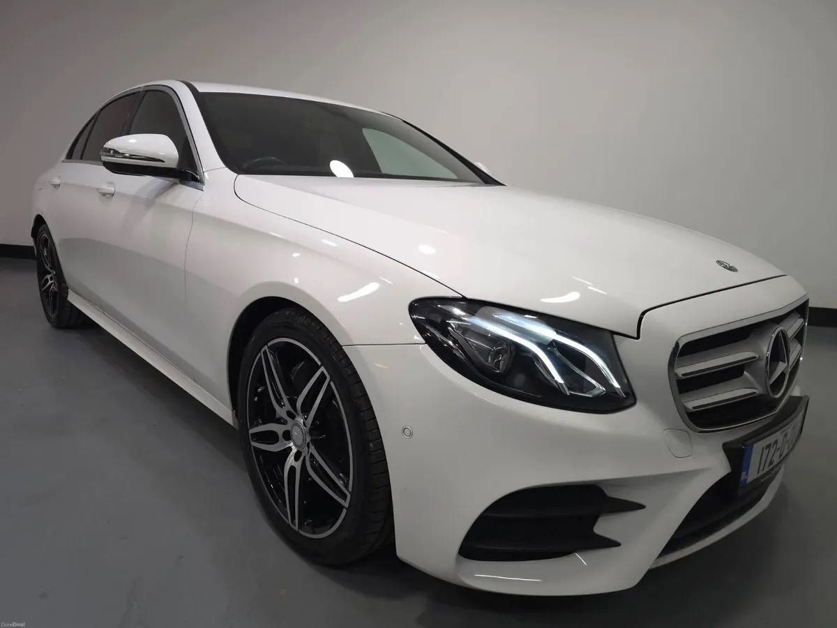 Mercedes-Benz E220 2.0D AMG LINE - Image 6