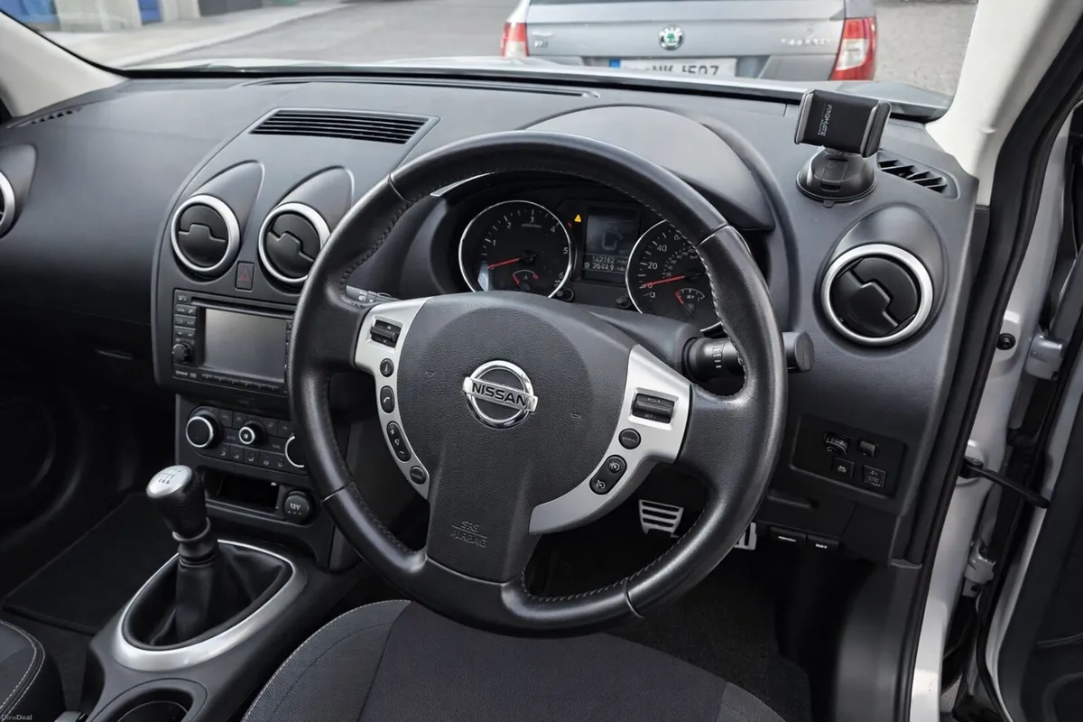 Nissan Qashqai 2013 - Image 4