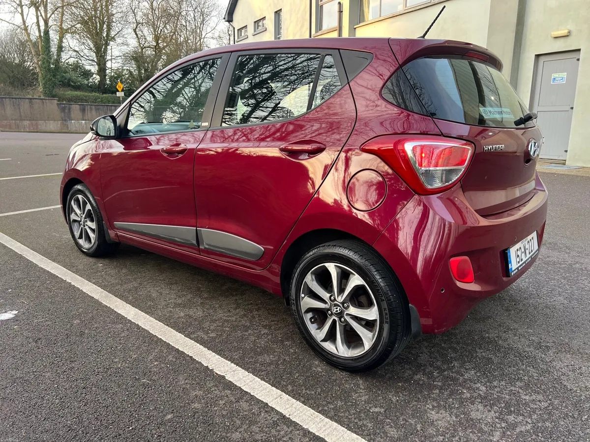 Hyundai i10 2015 Deluxe - Image 4