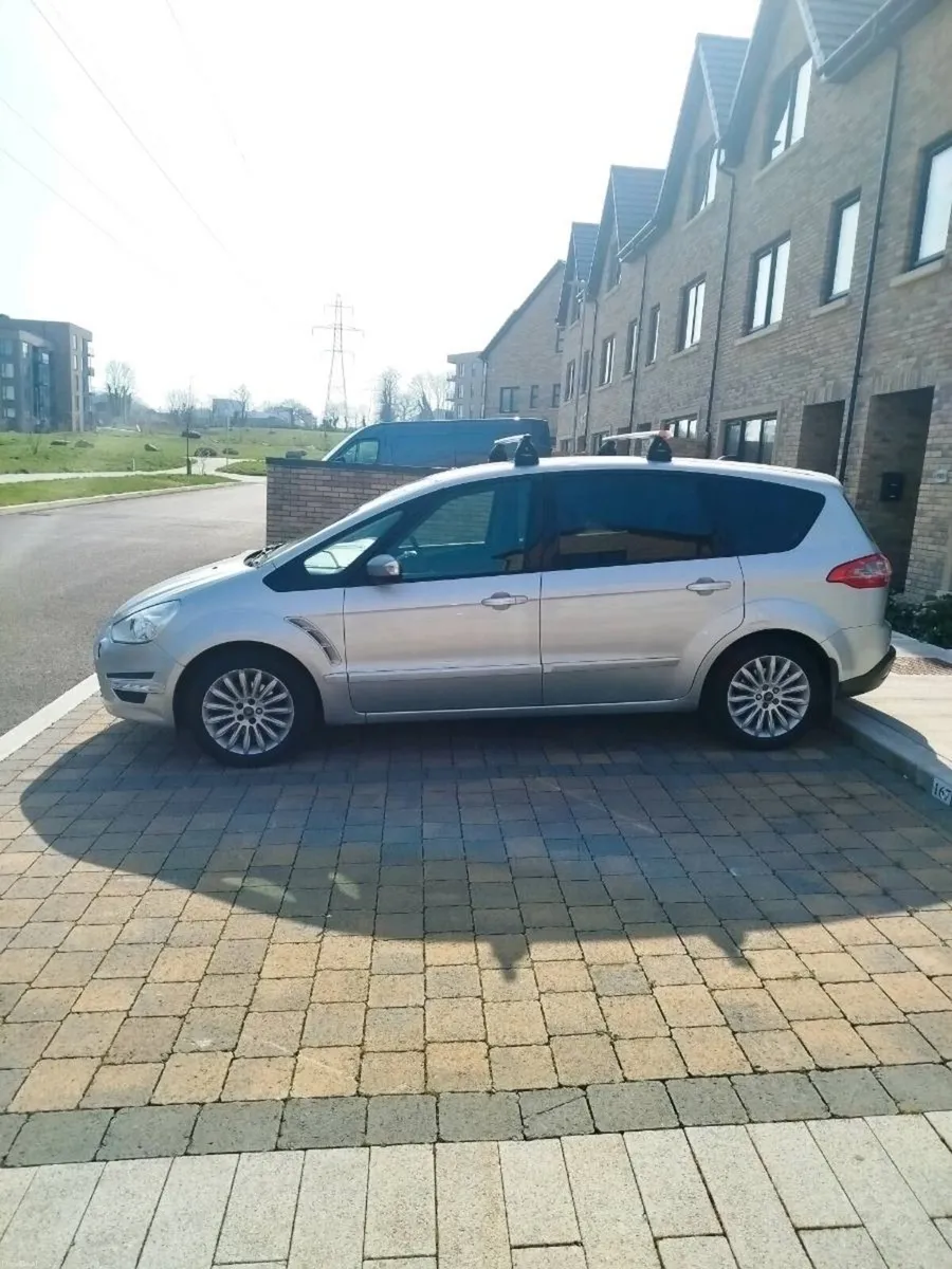 7450€ FORD S-MAX 2.0 DIESEL LOW MILAGE!!! - Image 4