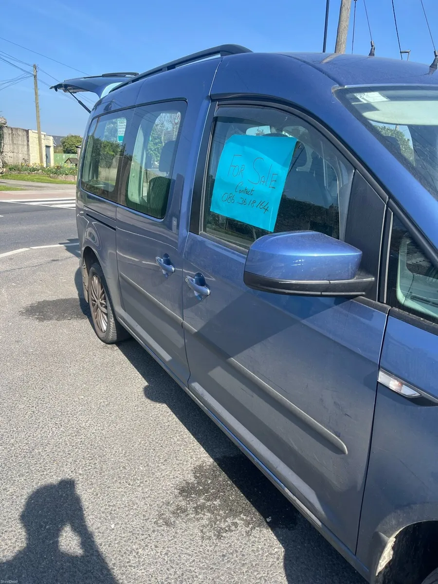 191 Volkswagen Caddy (wheelchair access) - Image 2