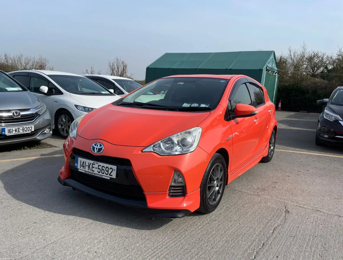 TOYOTA AQUA 1.5 (HYBRID, MODEL “S”) - Image 3