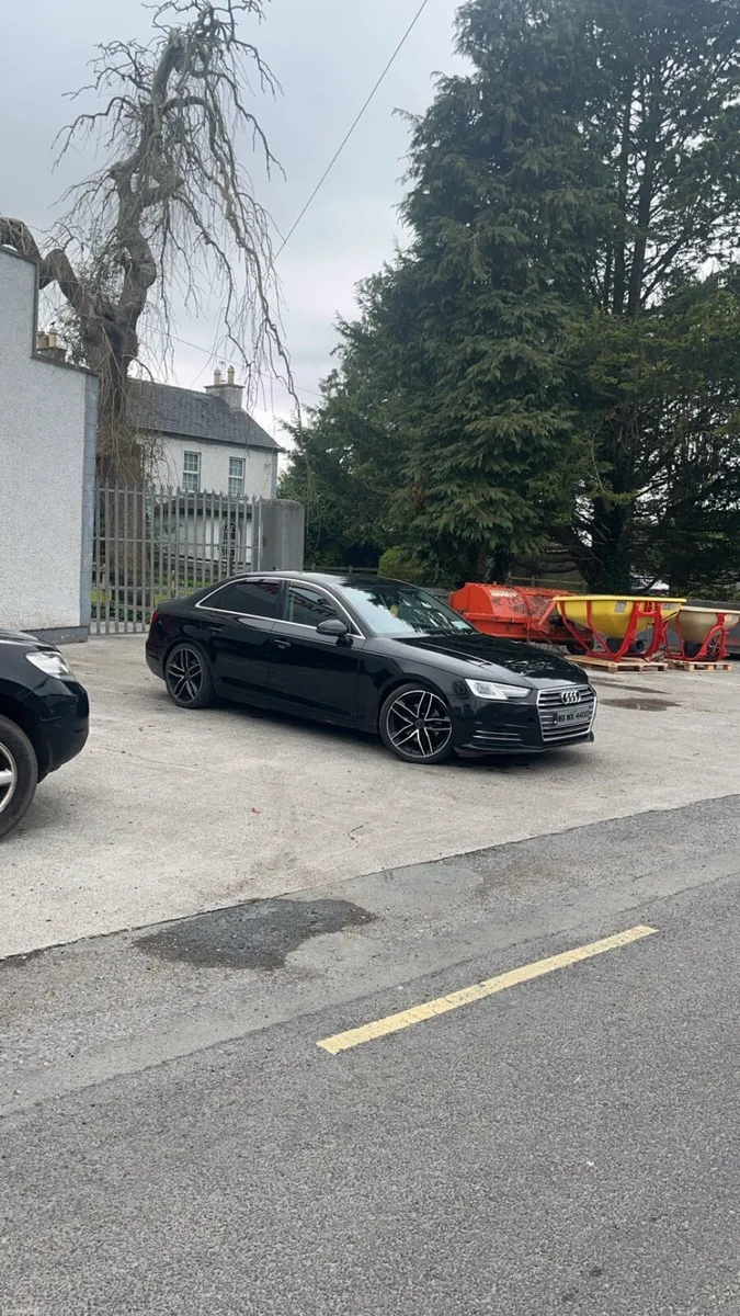 2016 Audi a4 - Image 2