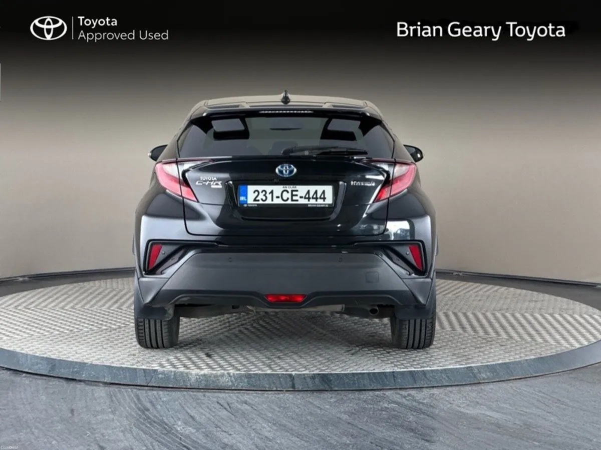 Toyota C-HR HYBRID SPORT - Image 4