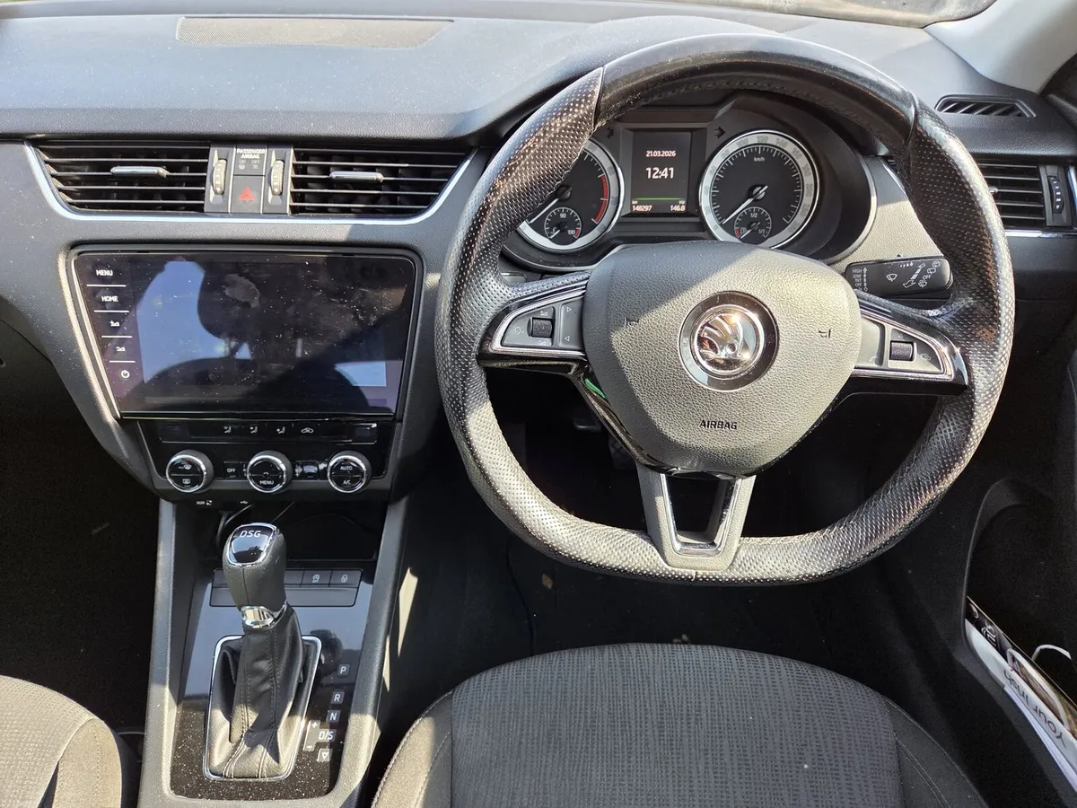 Skoda Octavia 2017 - Image 2