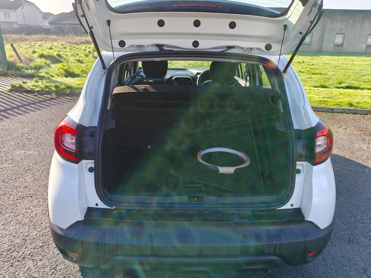 Renault Captur 2018 0.9 TCE - Image 4