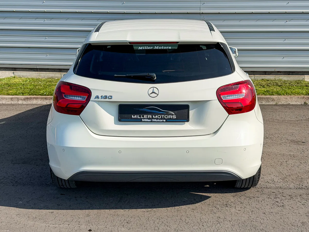 Mercedes A-Class 161 Auto (Apple car play) - Image 4