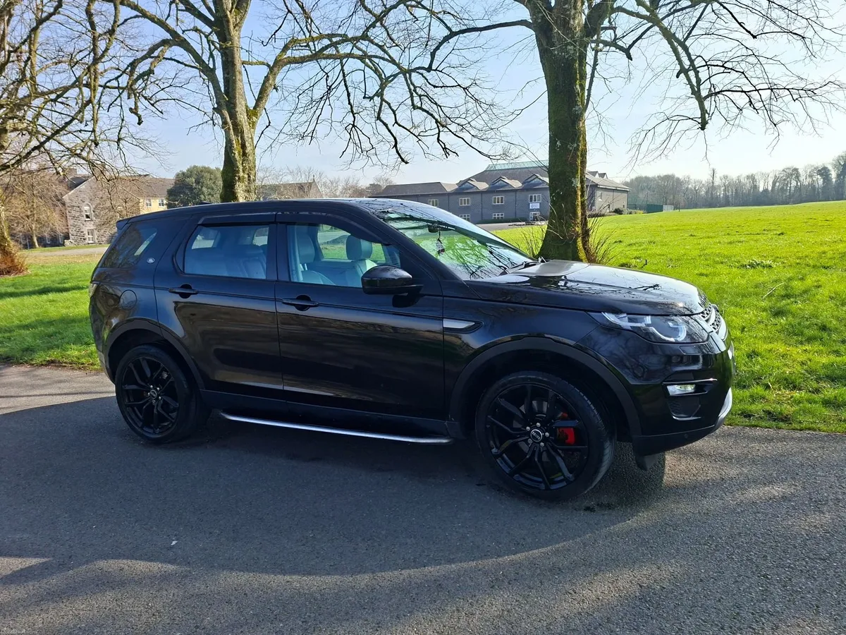 Land Rover Discovery Sport 2016 - Image 2