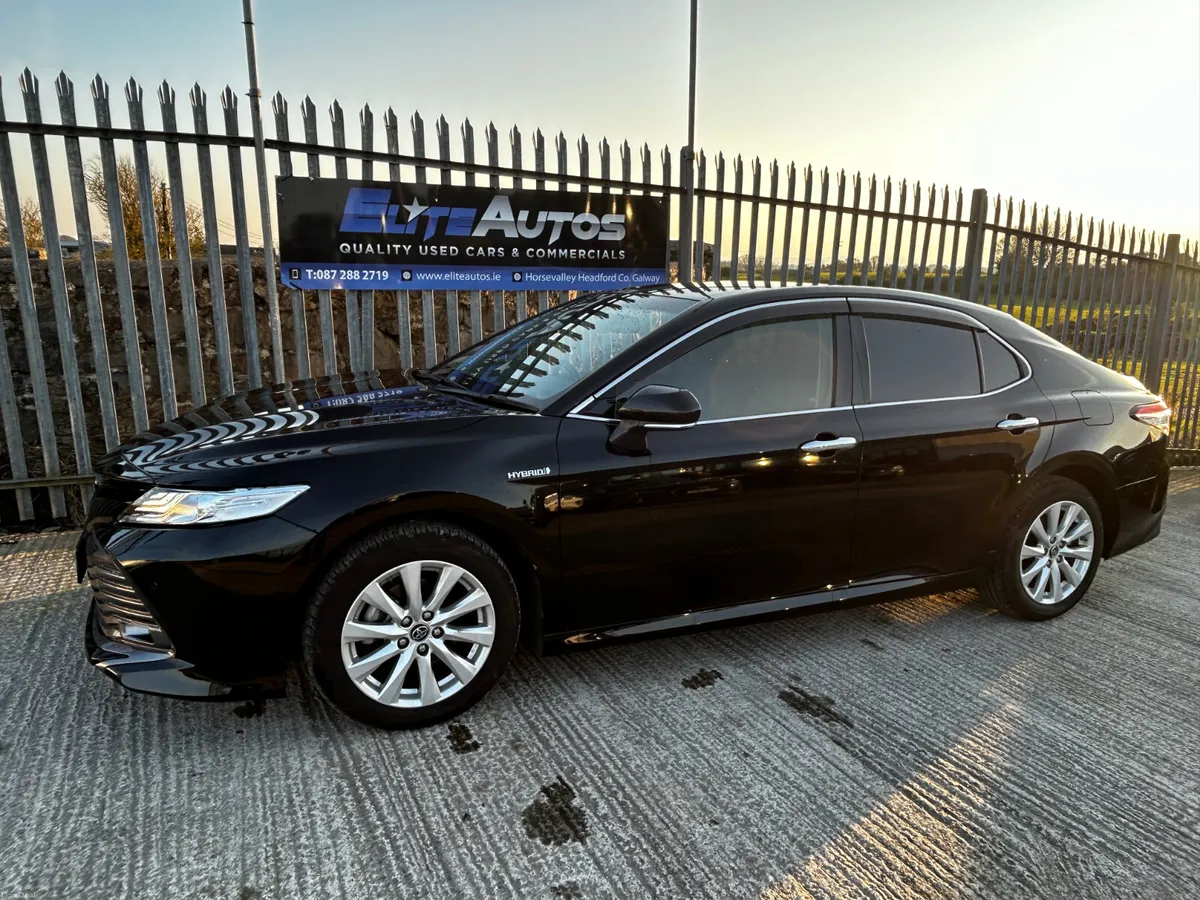 Toyota Camry 2.5 Hybrid G spec  2019 - Image 4