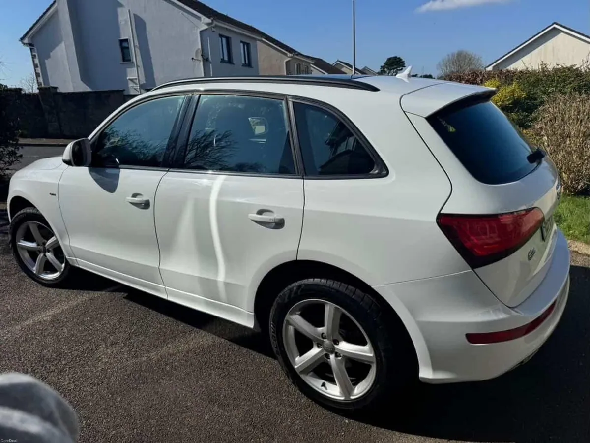 Audi Q5 2015 - Image 2