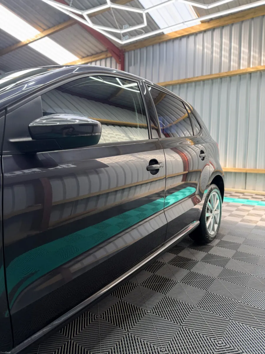 Volkswagen Polo 2015 - Lounge spec + Automatic! - Image 2
