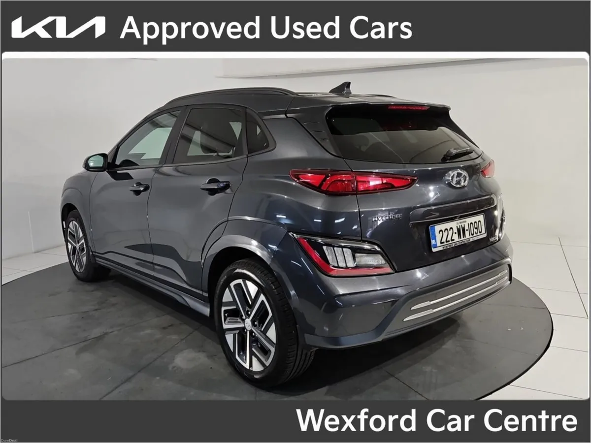 Hyundai KONA Kona EV Premium 64 kWh - Image 3