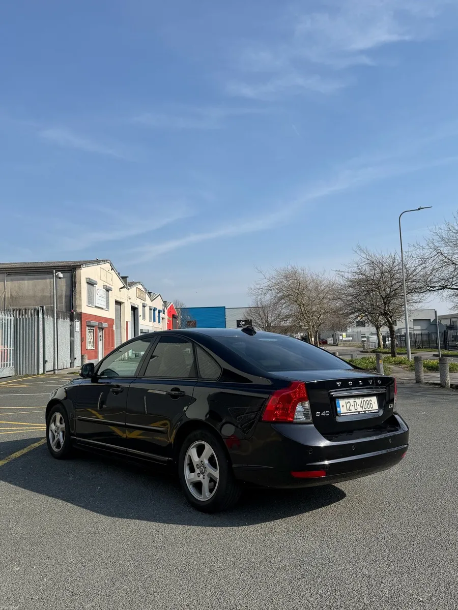 Volvo S40 1.6 Diesel Nct 05/26 & Tax - Image 2