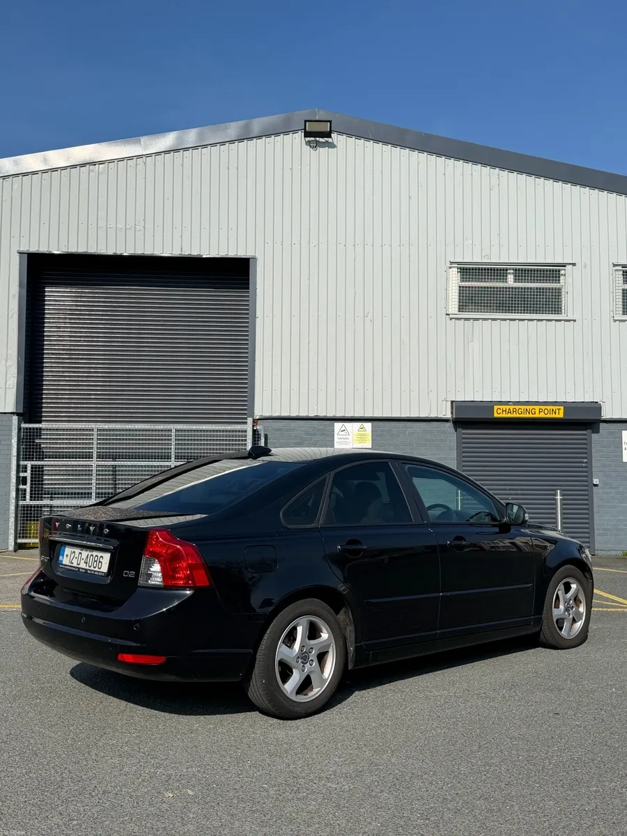 Volvo S40 1.6 Diesel Nct 05/26 & Tax - Image 4