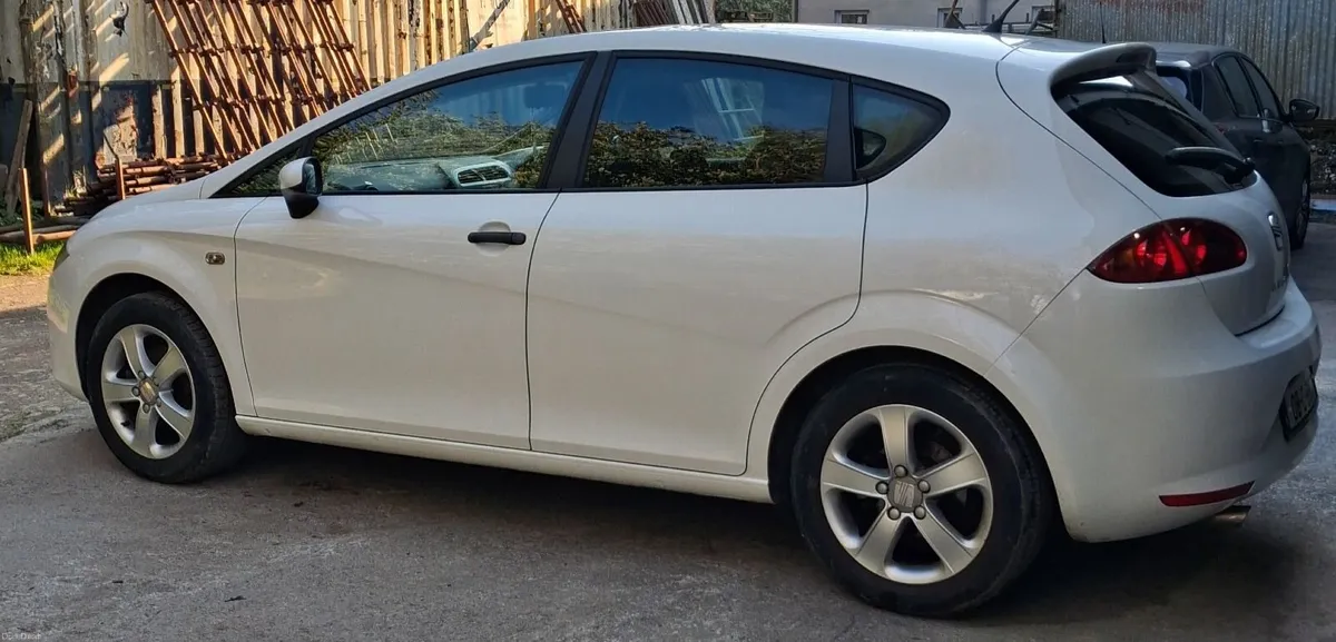 SEAT Leon 2008 - Image 4