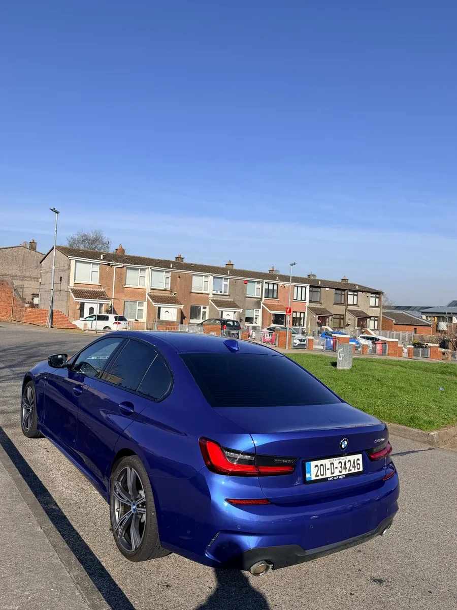 2020 BMW 330e hybrid - Image 2