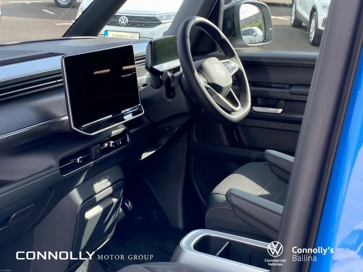 Volkswagen ID.Buzz Edition 86kwh 280bhp LWB 7 seat - Image 4
