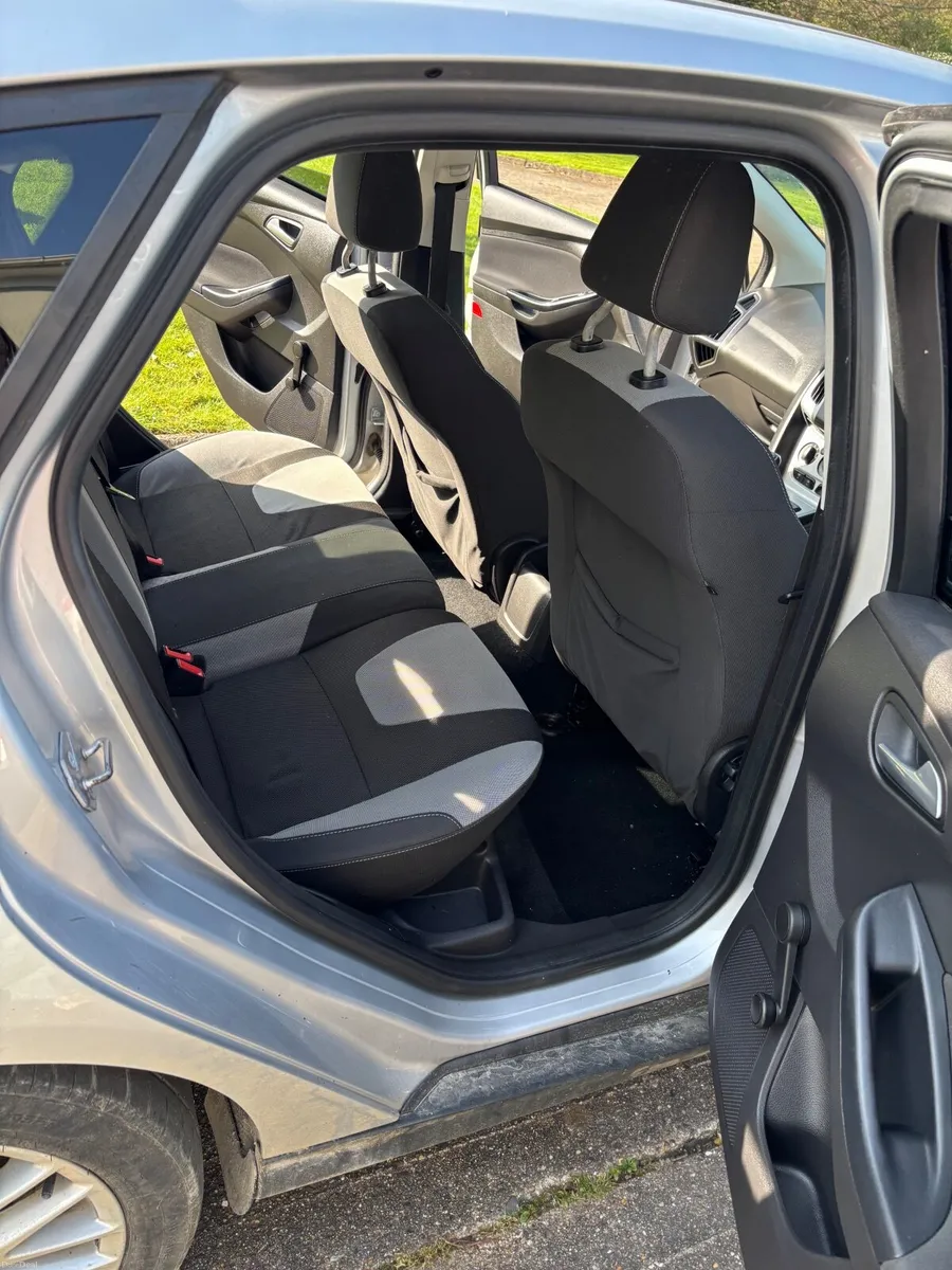 Ford Focus 2013 - Image 4